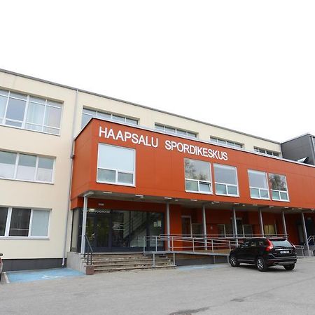 Sports Centre Haapsalu Hostel ภายนอก รูปภาพ